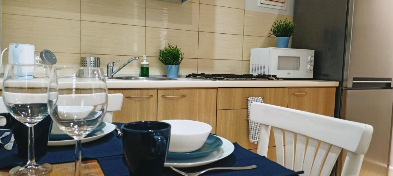 Apartament Granatowy Swietoduska 12 Lublin Kültér fotó