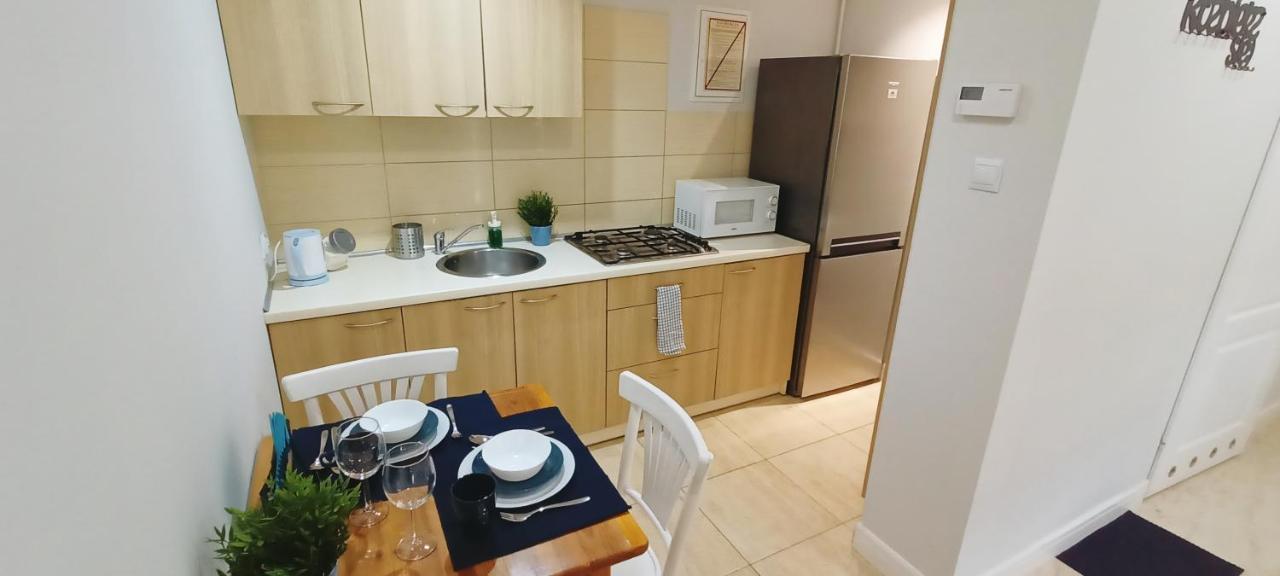 Apartament Granatowy Swietoduska 12 Lublin Kültér fotó